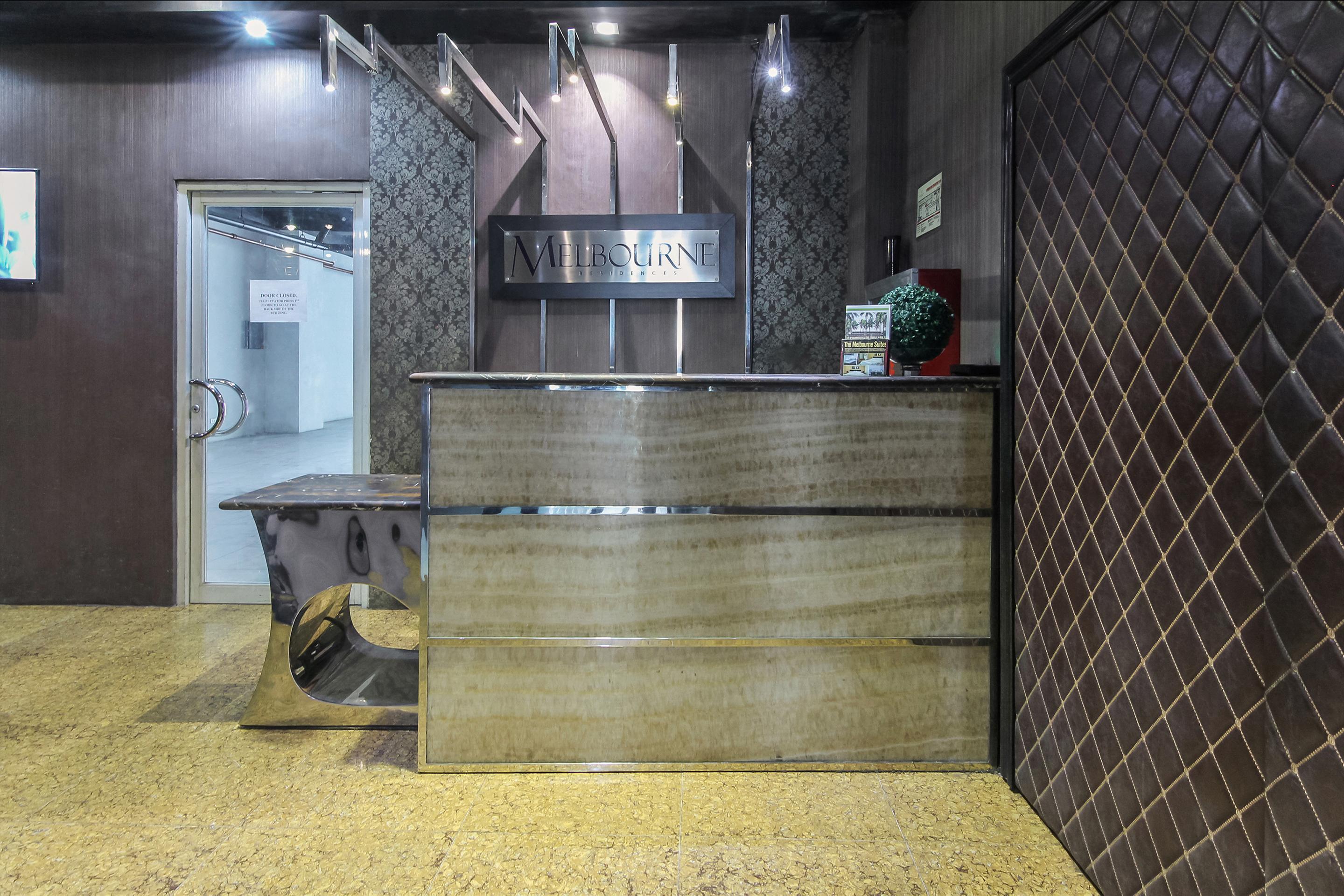 Melbourne Suites Makati City Exterior photo